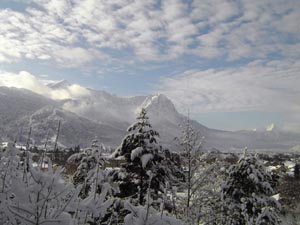 Blick auf Garmisch-Partenkirchen